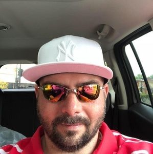 Meet your Posher, Cory